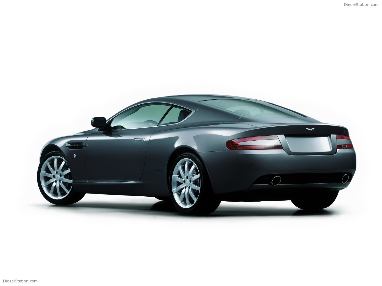 Aston Martin DB9